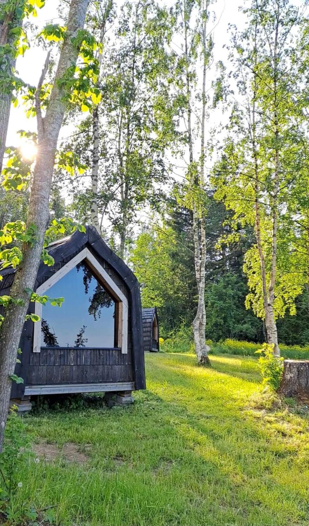 Hotel Hara Sadama Iglukaemping Exterior foto